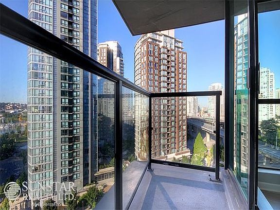 2nd image of 501 Pacific St #1204