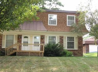 3822 81st St, Urbandale, IA 50322