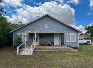 802 E Elm St, Altus, OK 73521