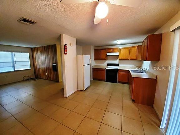 3rd image of 5275 Lanette St