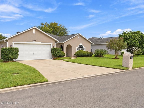 2nd image of 11197 ILLFORD Drive