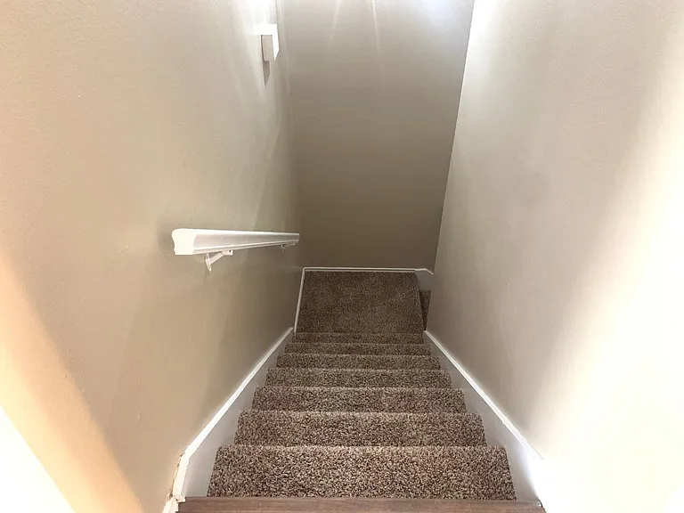 512 Rita Lane — Photo 17