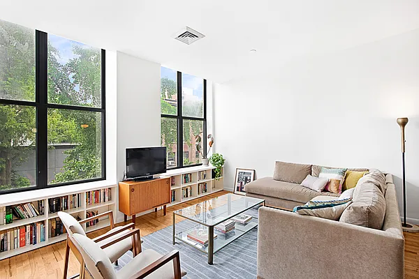 Sold by Compass | media 2