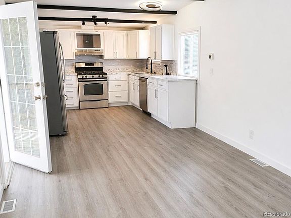 3rd image of 245 Skylark Drive
