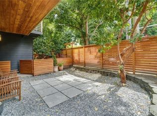 2006 NW 57th St #4D, Seattle, WA 98107