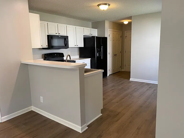227 Intern Way — Photo 3