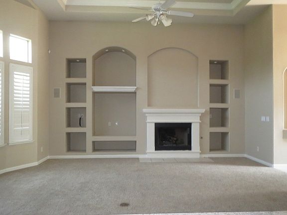 4th image of 741 W Heritage Ave