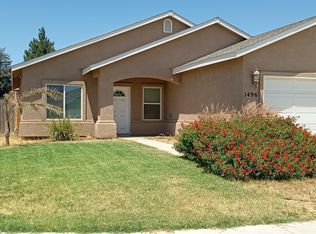 1496 W Sonora Ave, Tulare, CA 93274