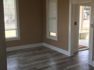 206 Lipscomb St, Cleburne, TX 76031