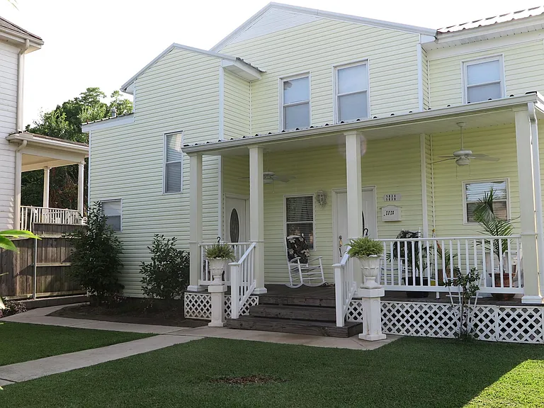 5838 Orleans Ave — Photo 1