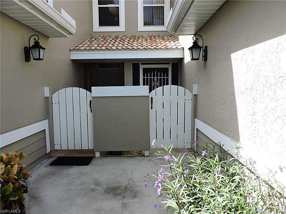 2nd image of 341 Emerald Bay Cir Unit T5