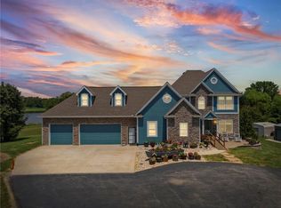 1003 Topwater Dr, Bates City, MO 64011