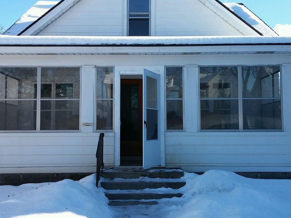 1st image of 3754 Bryant Ave N