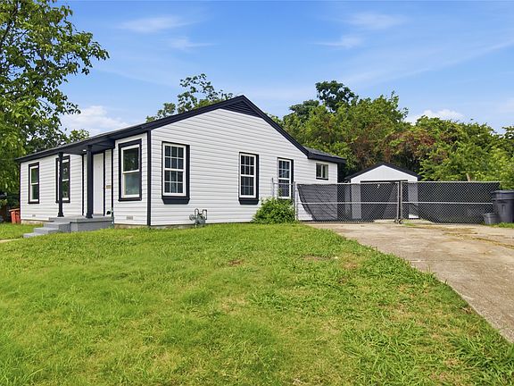 3rd image of 2033 Redman Cir