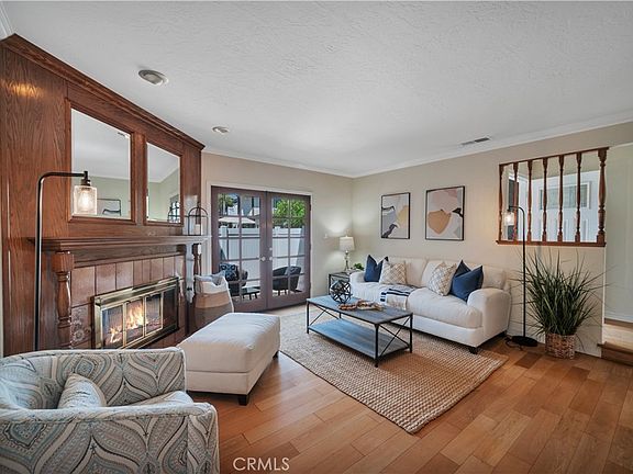 2nd image of 1722 Elm Ave