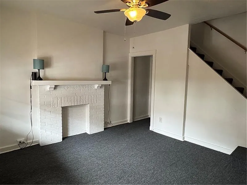 3 bed, 1135 sqft, $3,100 — Photo 3