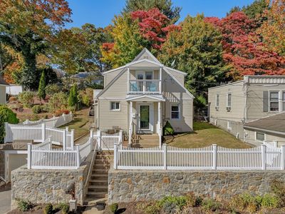 54 2nd Street, Fairfield, CT, 06825