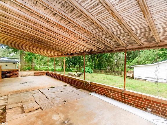 4th image of 6608 Belwood Dr W