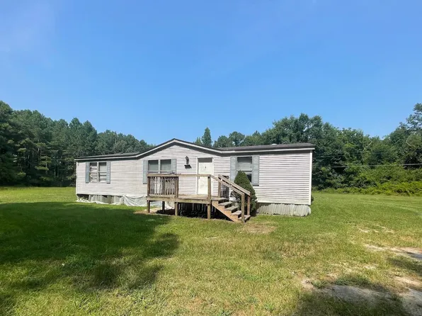 20185 Sneads Grove Rd, Laurinburg, NC 28352