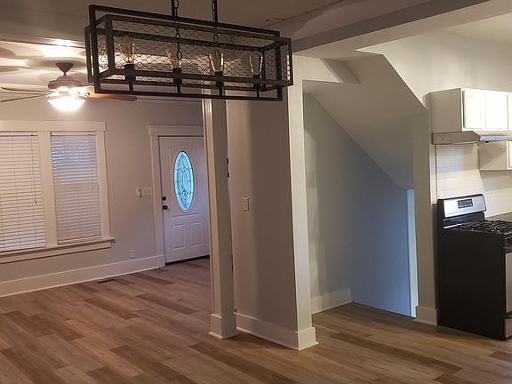 5th image of 4412 Mayberry St