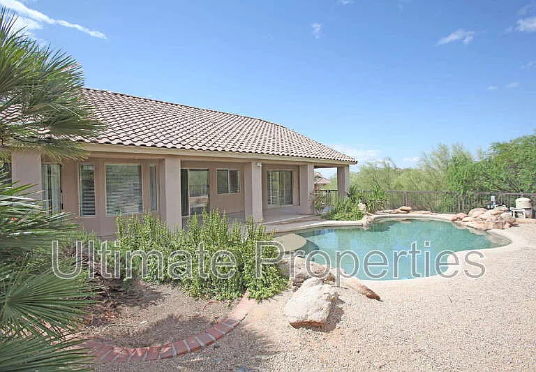13872 E Kalil Dr — Photo 20