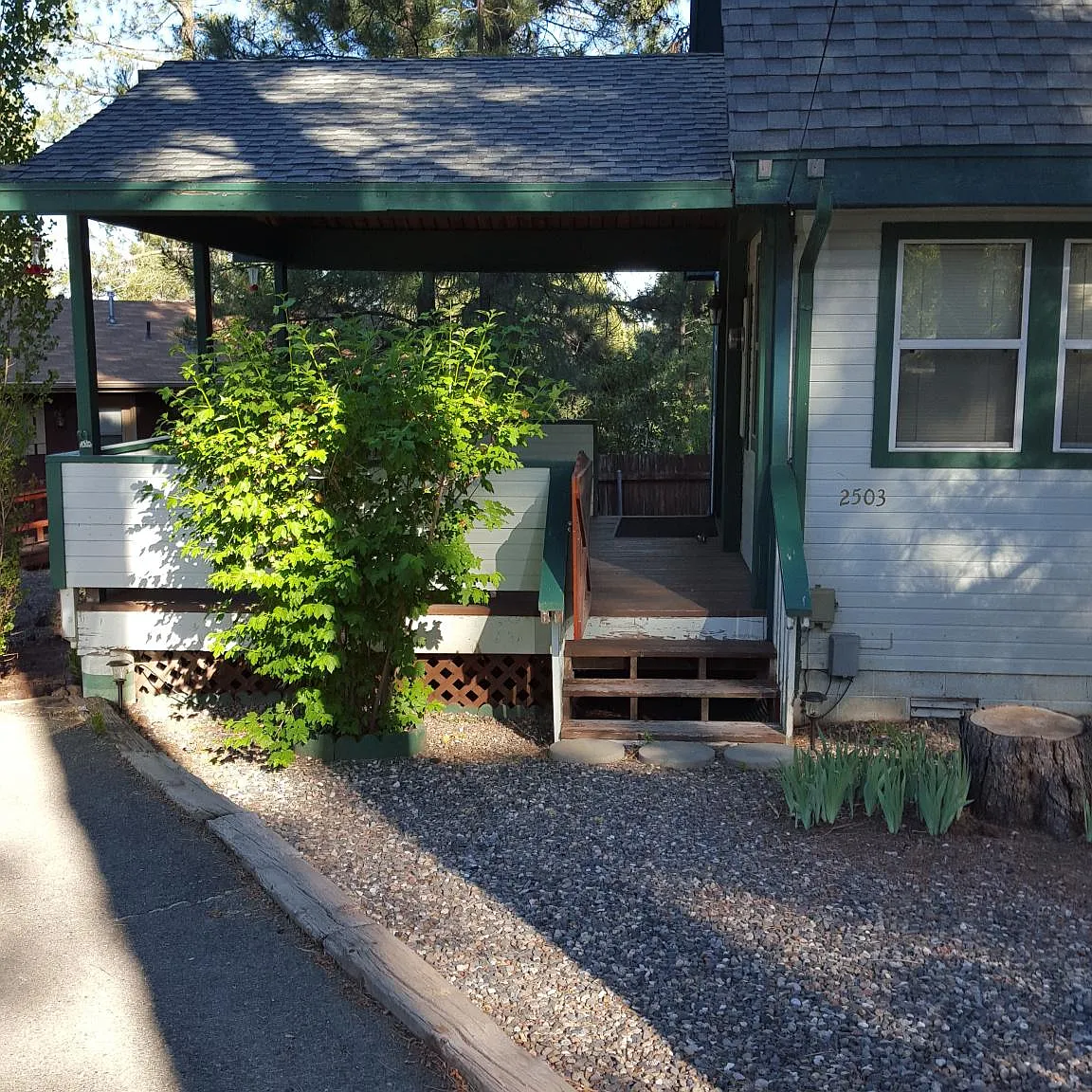 3 bed, 2.5 bath, 1578 sqft, $2,400 — Photo 3