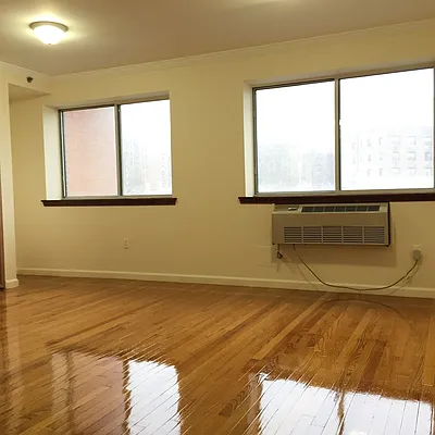Rented by Area New York | media 7