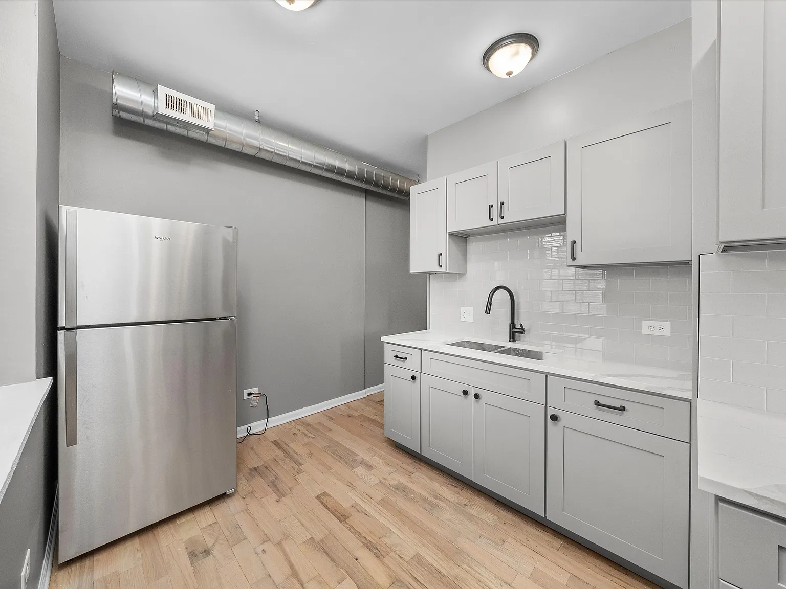 3 bed, 1350 sqft, $1,875 — Photo 4