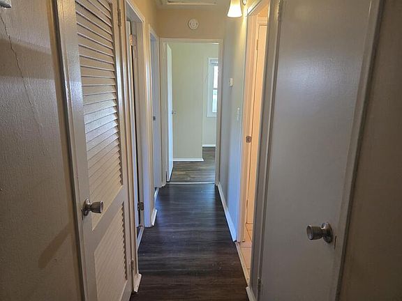 5th image of 3141 Danbury Rd