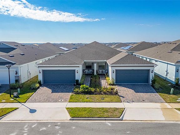 3rd image of 1880 Spring Shower Cir