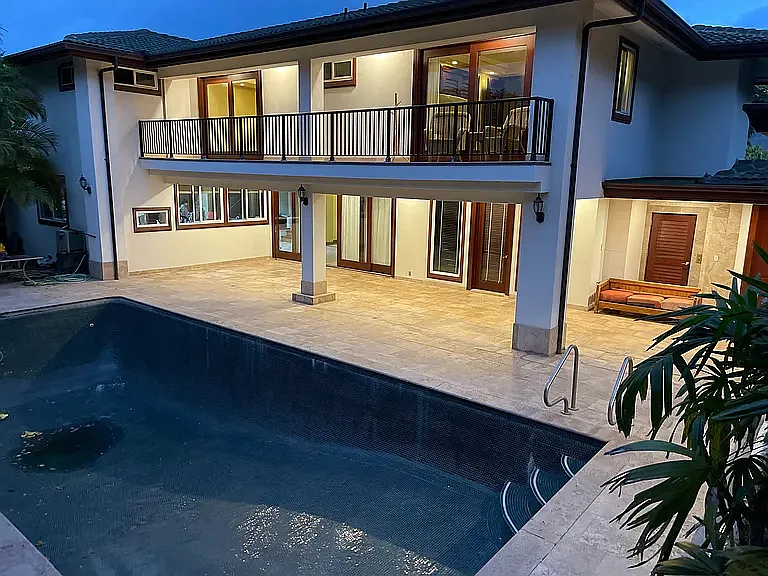 Building Photo - 466 Portlock Rd