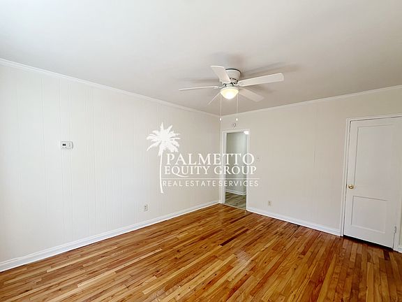 5th image of 1546 Andover Ave