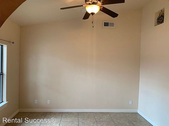 5th image of 6122 Via De Los Arboles