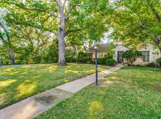 8714 Canyon Dr, Dallas, TX 75209