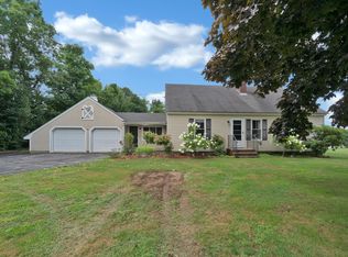 586 Lebanon St, Sanford, ME 04073