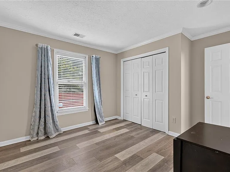4053 Cooper Ridge Ct SE — Photo 14