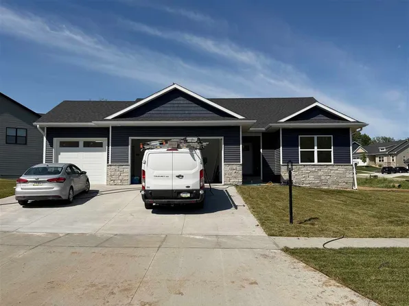 1415 Legend Dr, Tiffin, IA 52340