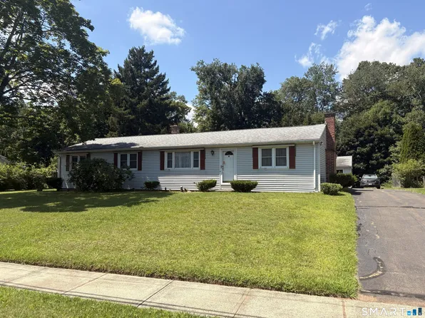 979 Farmington Drive, Cheshire, CT 06410