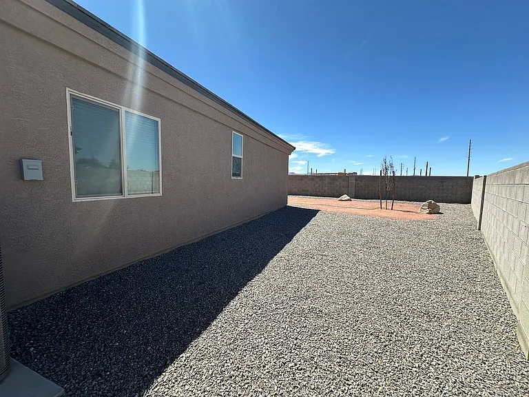 3587 Charleston Loop — Photo 40
