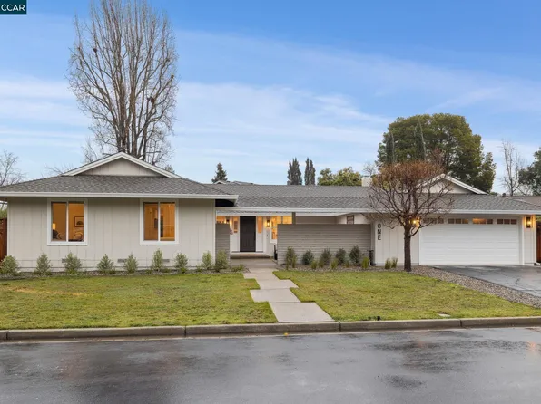 1 Juniper Way, Moraga, CA 94556