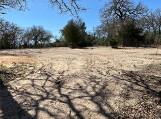 9800 Deer Ridge Ln, Bryan, TX 77808