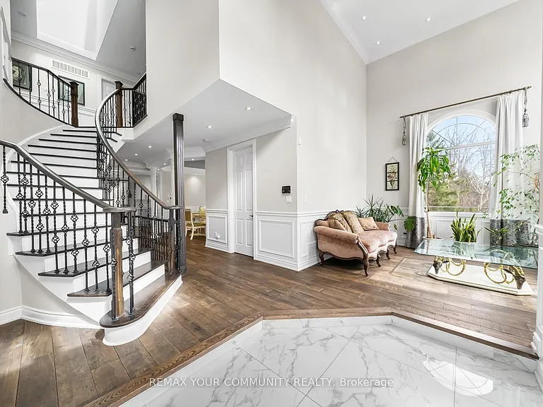 31 Marinucci Ct — Photo 3