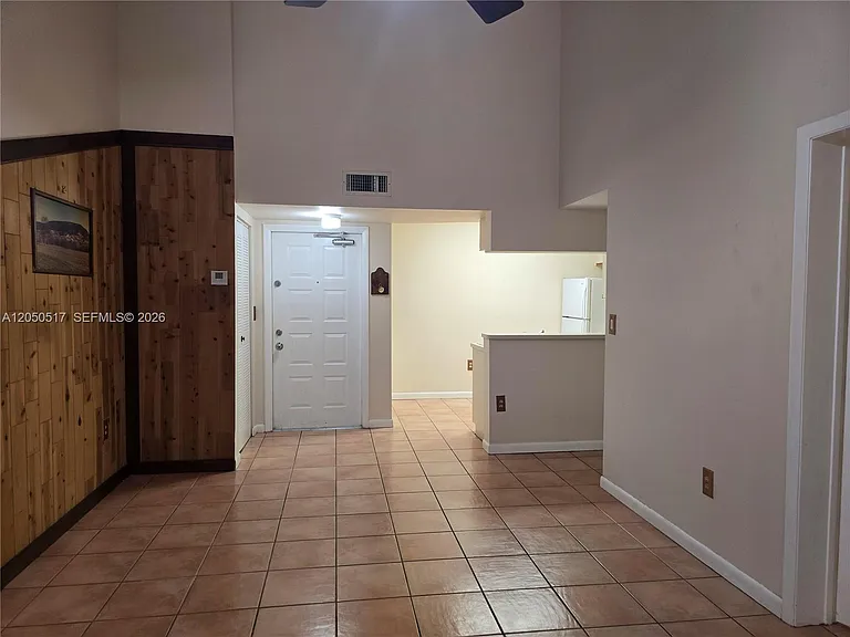 15545 Miami Lakeway N #211 — Photo 6