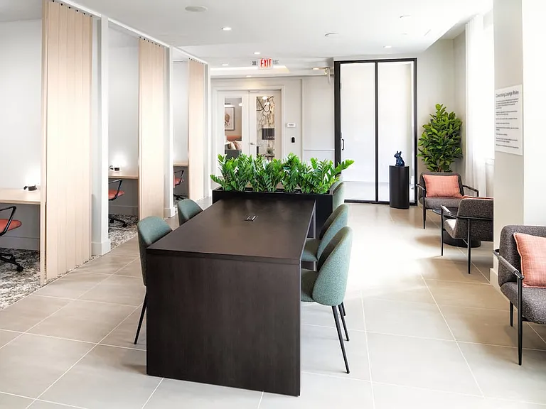 Leasing and cowork lounge