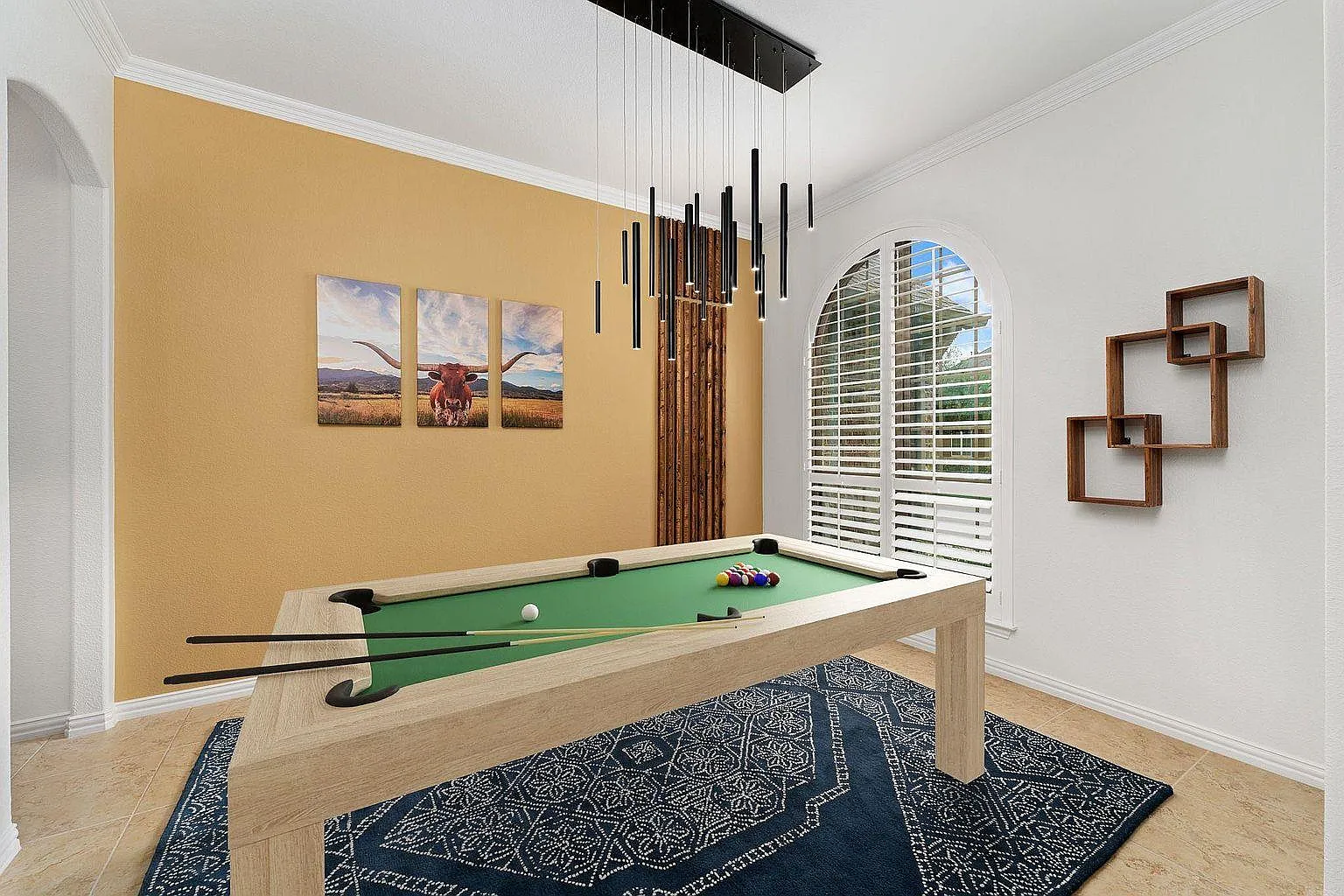 5 bed, 4.5 bath, 3673 sqft, $7,250 — Photo 4