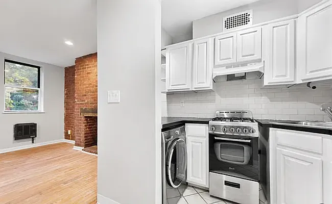 Rented by BH Brokerage Group | media 5