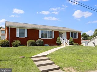 1550 Beacon St, Keyser, WV 26726