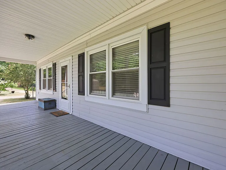1184 Jim Christian Rd — Photo 33