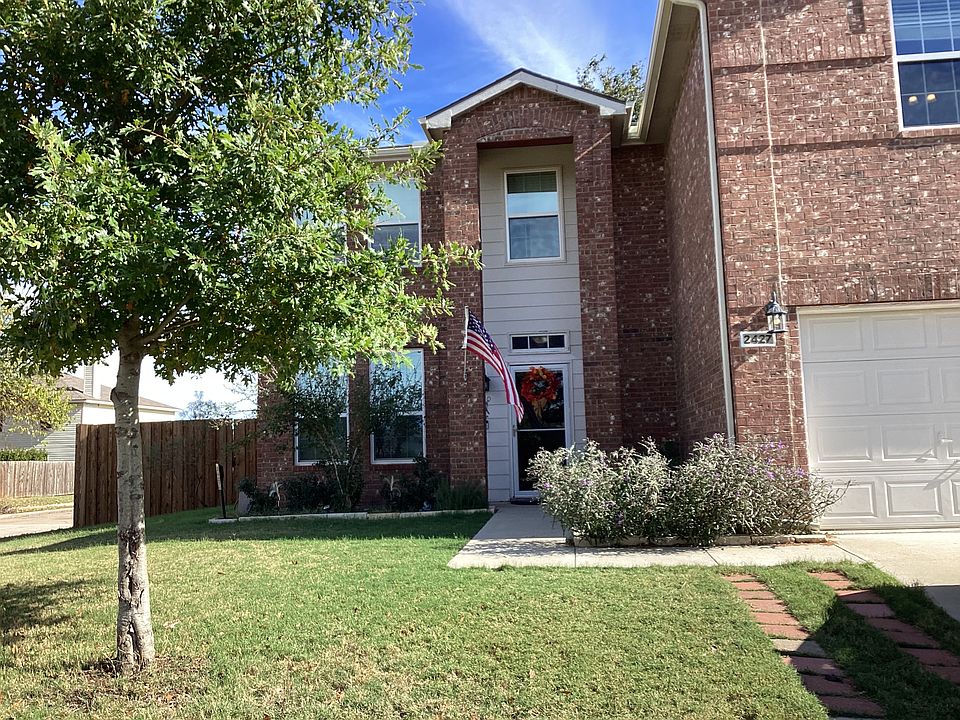 1st image of 2427 Basswood Dr