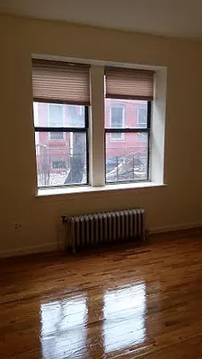 Rented by Lang Realty LLC | media 25